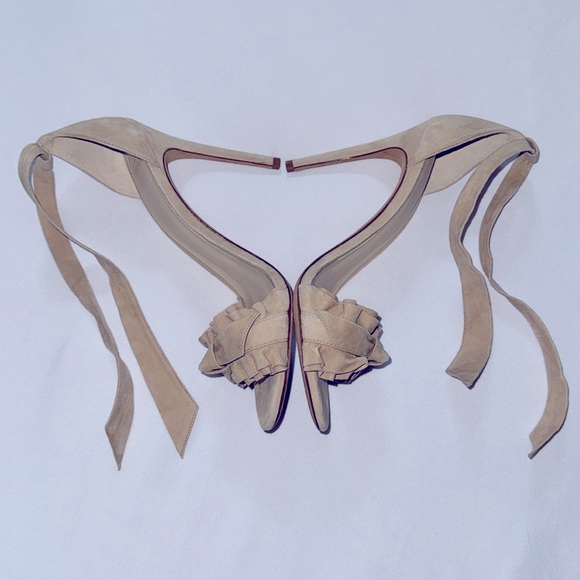 Women’s Suede Heels, Alexandre Birman Clarita w/ Bow & Ruffle, Size 39 - Picture 6 of 9